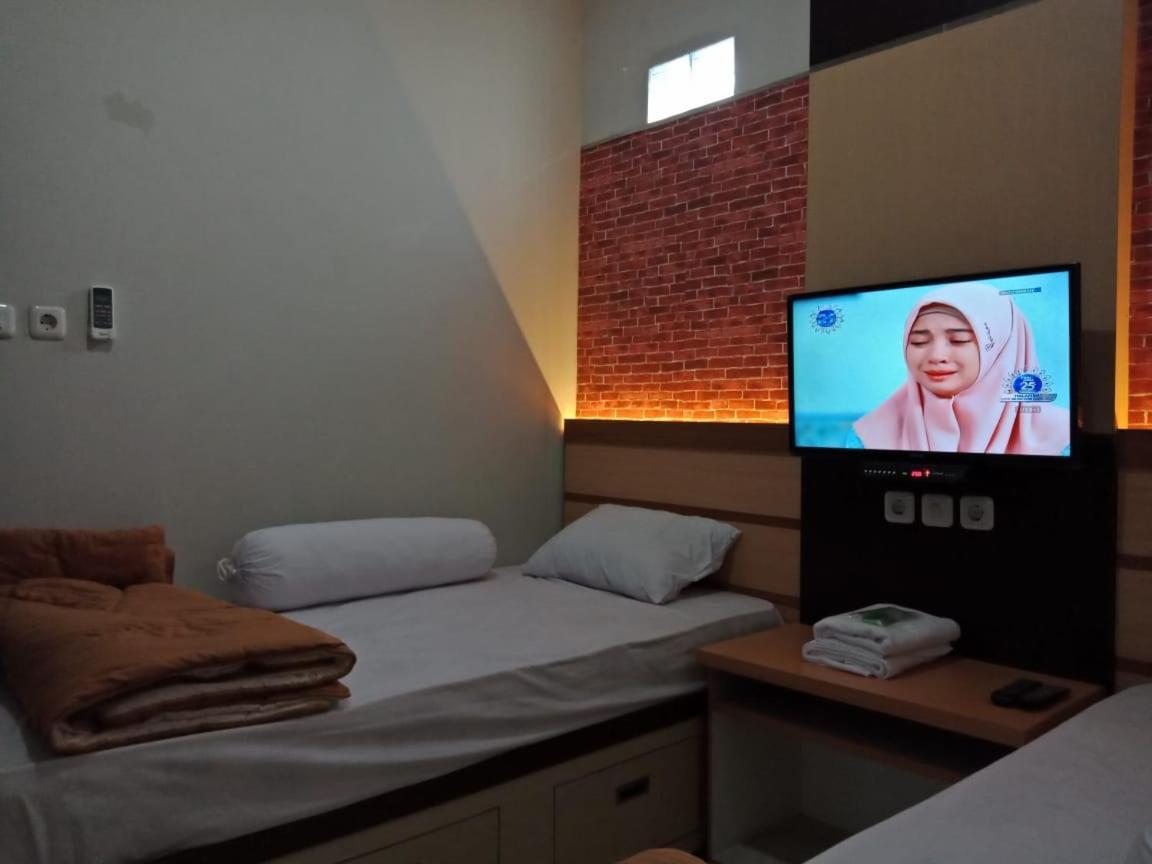 Amaya Guest House Syariah Alastuwo Exteriör bild