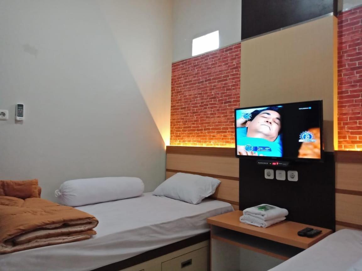 Amaya Guest House Syariah Alastuwo Exteriör bild