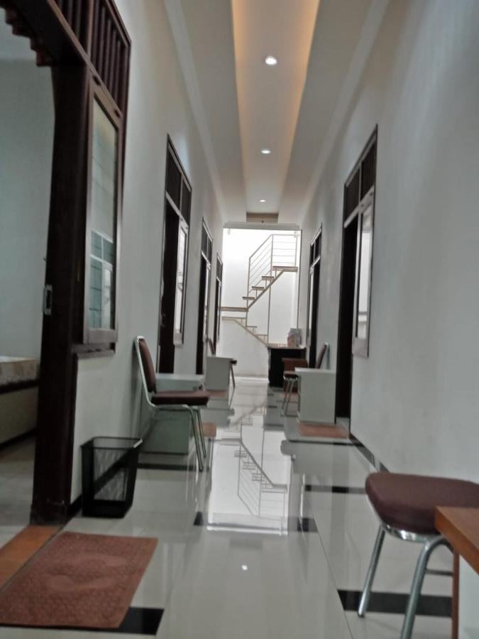Amaya Guest House Syariah Alastuwo Exteriör bild